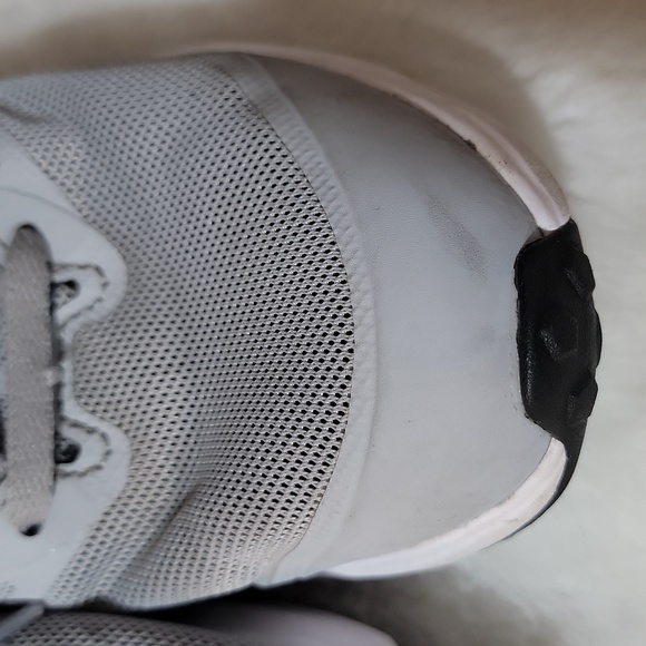 Nike Star Runner 2 Wolf Grey White Athletic Running Shoes Youth Size 3.5 - Picture 3 of 12